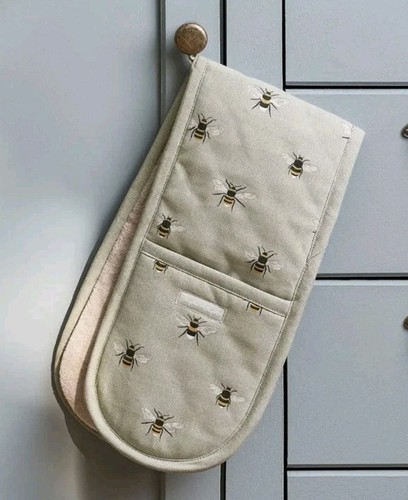 Sophie allport bees double - sophie,