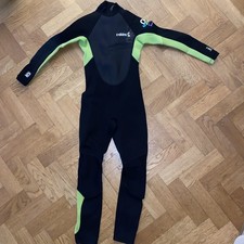 C-Skins kids Wetsuit Medium