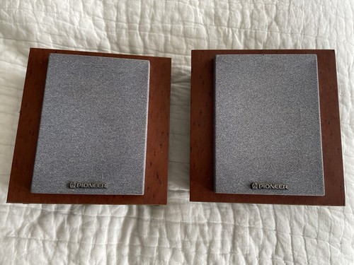 Pioneer 30w pair of - 30w,