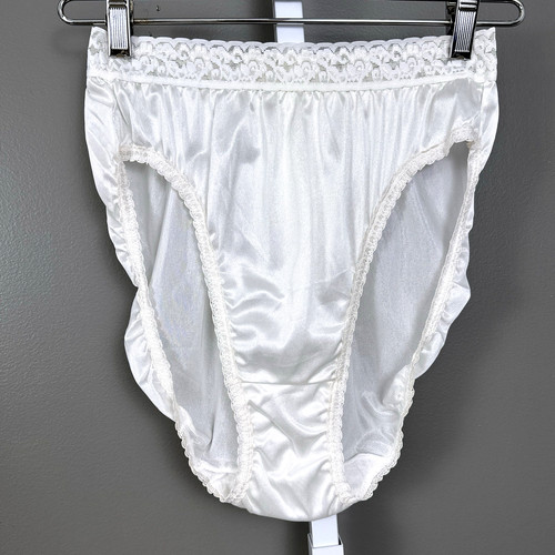 Vintage hanes her way white - hanes, hi