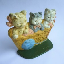 Retro Vintage 3 Kittens in