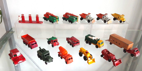 Matchbox lesney regular wheels - lesney,