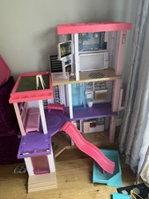 Barbie dream house - barbie, in