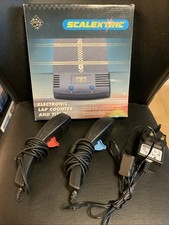 Scalextrix Electronic Lap Counter Digital Timer + Hand Controllers + Power Lead