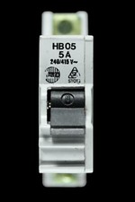 WYLEX 5 AMP TYPE 2 M9 MCB