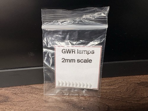Gauge 2mm scale gwr rolling - n,