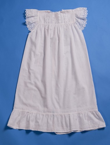 Antique pinafore circa - circa, 1900