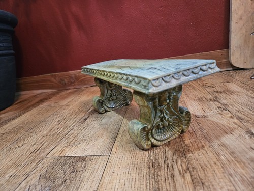 Vtg mini concrete cast - mini,