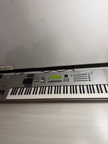 Yamaha motif key - 7, 76