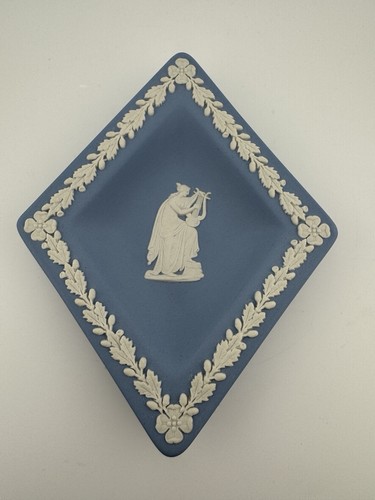 Wedgewood jasperware blue - jasperware,