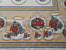 VINTAGE AUTHENTIC KITCHEN ART PAINTED CERAMIC BEIGE VISCOSE TABLECLOTH 46" X 54"