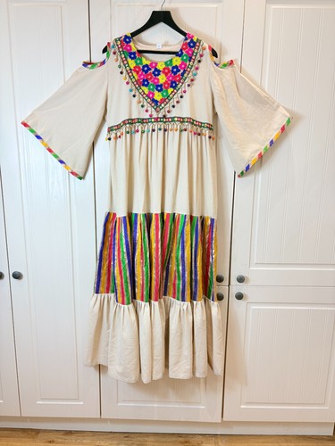 Kuwait jalabiya embroidered - kuwait,