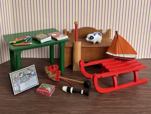 Job lot dolls house - lot,