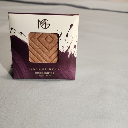 Makeup geek highlighter - makeup,