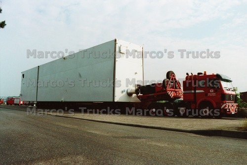 Truck photo mercedes - truck,