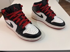 Nike Air Jordan 1 Mid UK 4.5