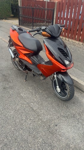 Yamaha aerox 2012 - 2012, 2