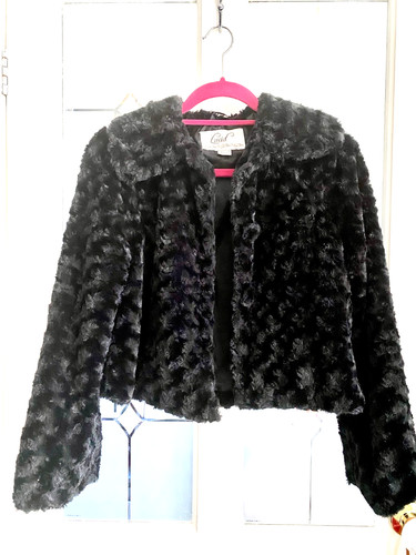 Lucid black faux fur - black,