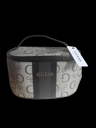 Bnwt guess vanity case travel - bnwt,