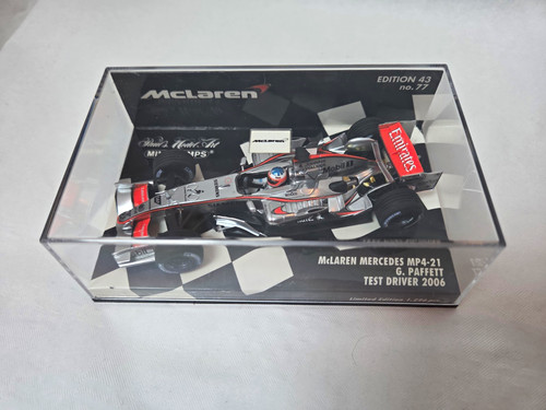 Minichamps mclaren mercedes - mclaren,