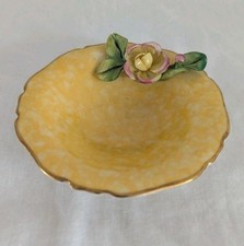 Vintage ROYAL WORCESTER Fine Bone China Yellow Floral 3D Small Dish ©1934