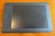 Wacom Intuos 5 Touch Wireless Pen Tablet PTH-650K – Professional Graphic Table