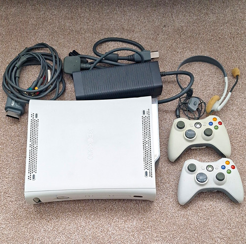 Microsoft xbox 360 white - xbox,