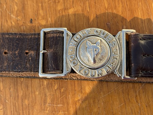 Vintage boy scouts wolf - scouts, cubs