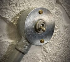 Vintage / Industrial Style 1 Gang Toggle Surface Mount Light Switch Conduit