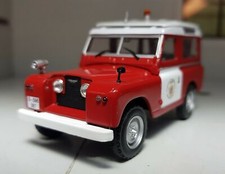 1:43 Land Rover Fire Engine Santana Series 2 2a 88 SWB Diecast Atlas Scale Model