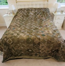 Indian Vintage Quilt Old Patchwork Silk Sari Quilted Bedcover Throw