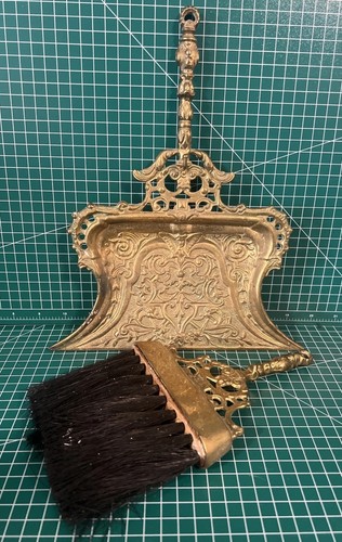 Vintage brass fire side dust - fire,