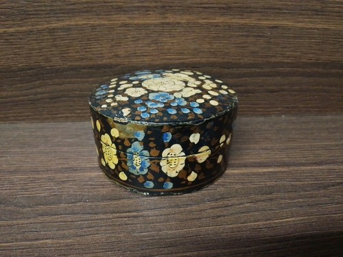 Hand painted trinket - trinket, box
