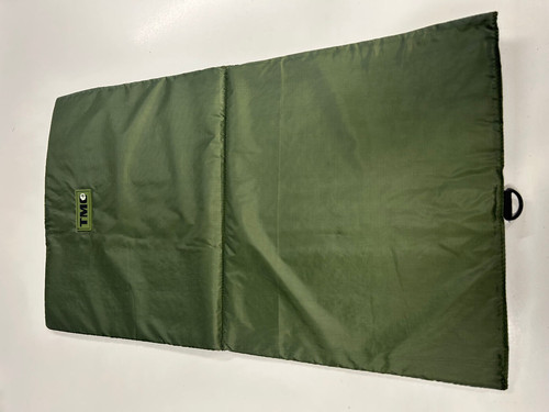 Unhooking mat carp - unhooking, and