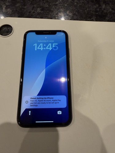 Apple iphone 128gb black - iphone, xr
