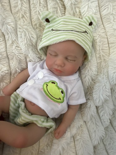 Reborn preemie asleep full - preemie,