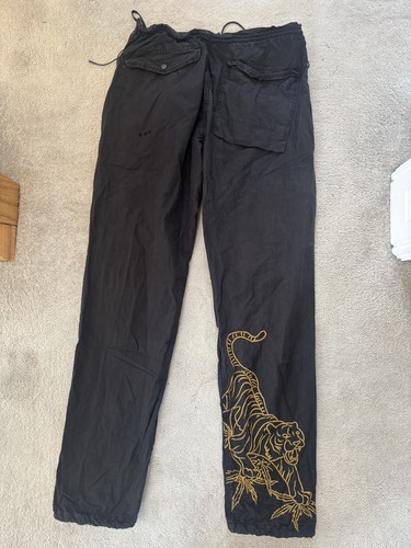 Maharishi tiger leaf