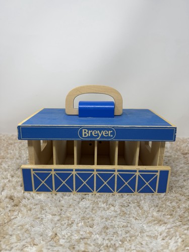 Breyer wooden carrier - breyer,
