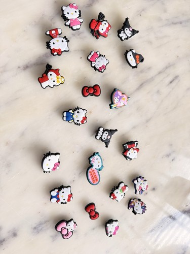 Pcs hello kitty and - kitty, friends