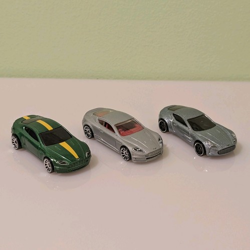 Hot wheels aston martin lot - martin,