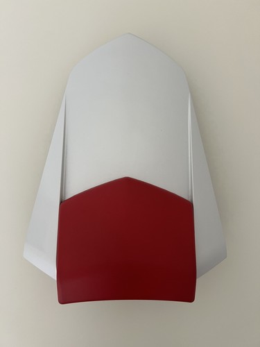 Yamaha rear seat - r1,