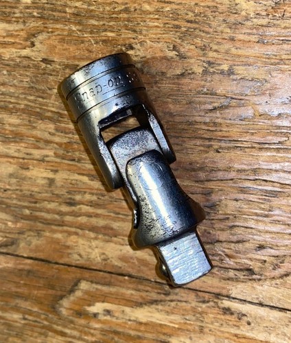 Snap swivel socket joint - snap,