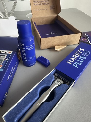 Harry starter set includes - harry's,