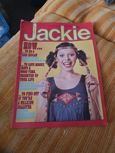 Vintage jackie magazine 18 - jackie,