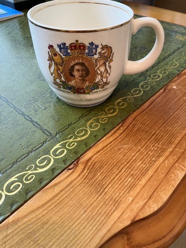 Vintage queen elizabeth - vintage,