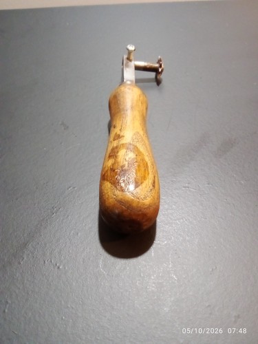 Vintage leathercraft tools - vintage,
