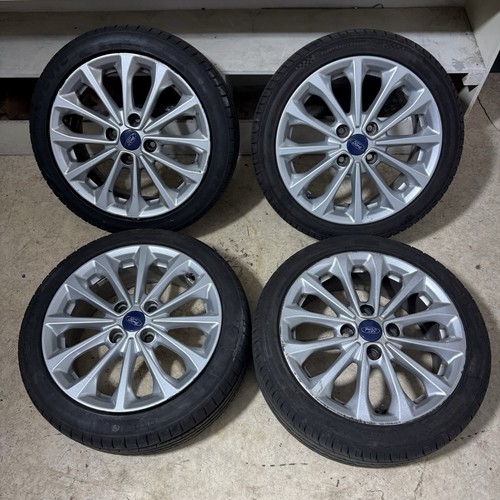 Ford fiesta max titanium - b,