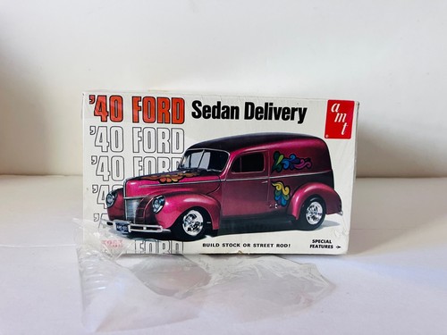 Sealed vintage amt ford - sealed,