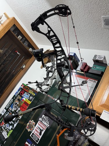 Loaded hoyt z1s - loaded,