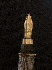 Vintage St Dupont fountain pen